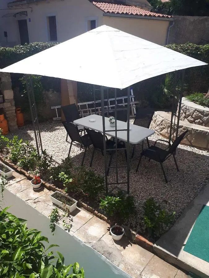 Apartments Petra 23 Mali Lošinj