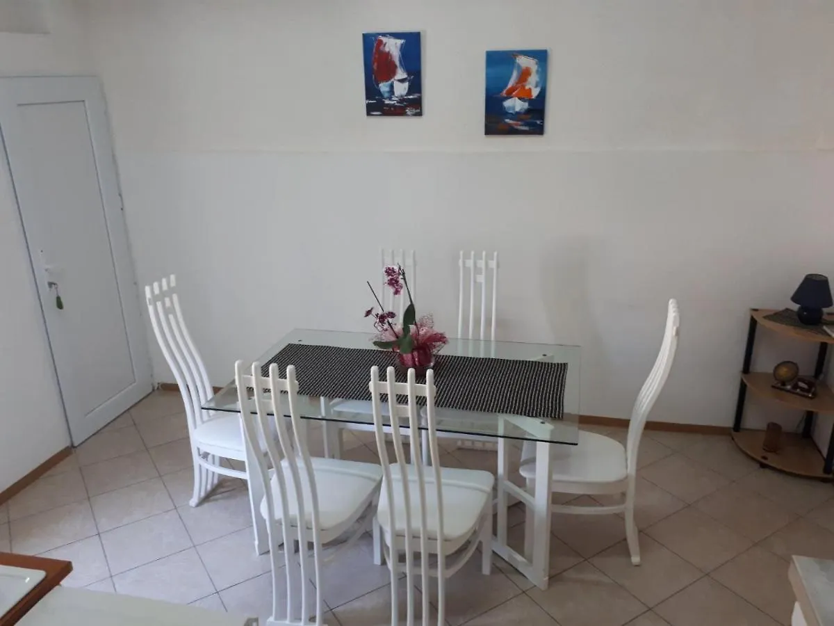 Apartments Petra 23 Mali Lošinj Hırvatistan