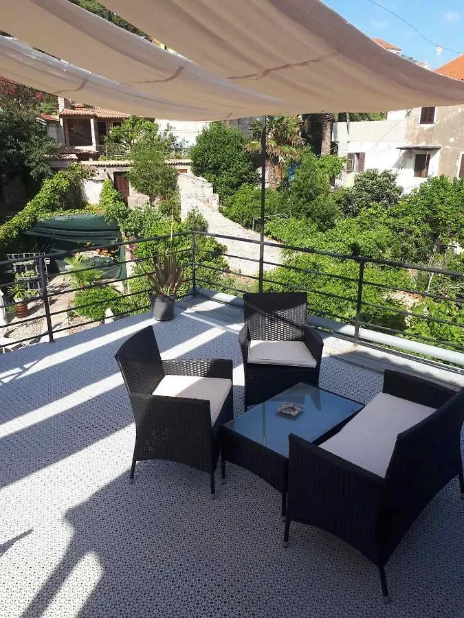 Apartments Petra 23 Mali Lošinj 0*,  Croacia
