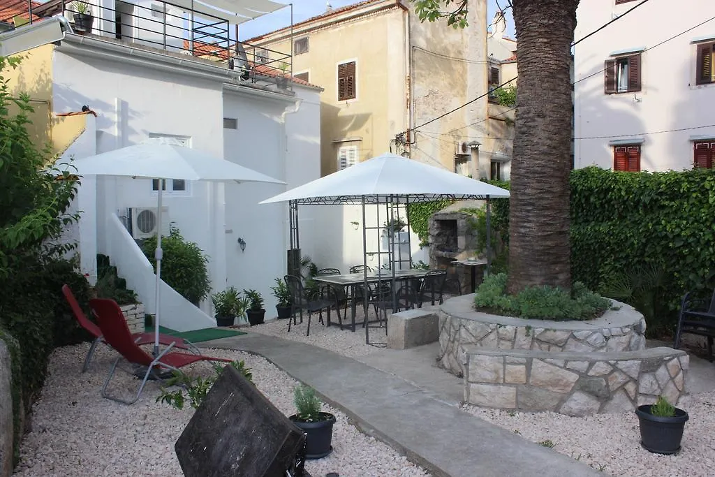 Apartments Petra 23 Mali Lošinj Croacia